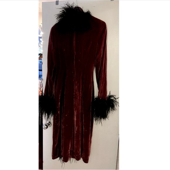 RARE Vintage Betsey Johnson Velvet Duster Coat w/Feathers Boa Small Fits 4 & 6 - Picture 5 of 9